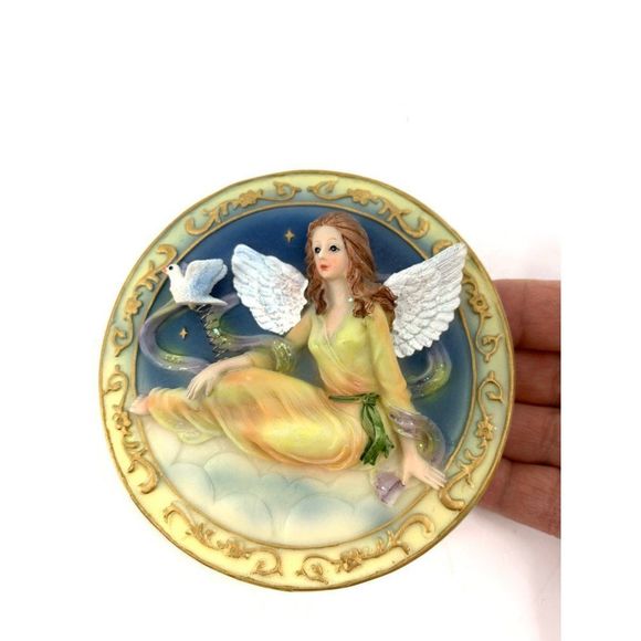 Angel + Dove Miniature Relief Plate 4" Decor 1264 Hand Painted Vintage w/ easle - Picture 5 of 8